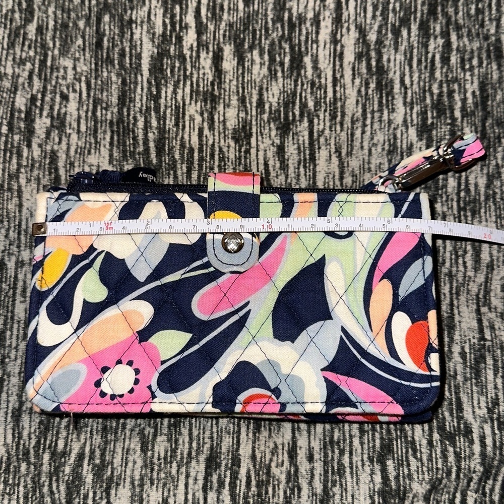 Vera Bradley RFID 3-in-1 Crossbody wallet Mod Paisley pattern - Picture 10 of 14